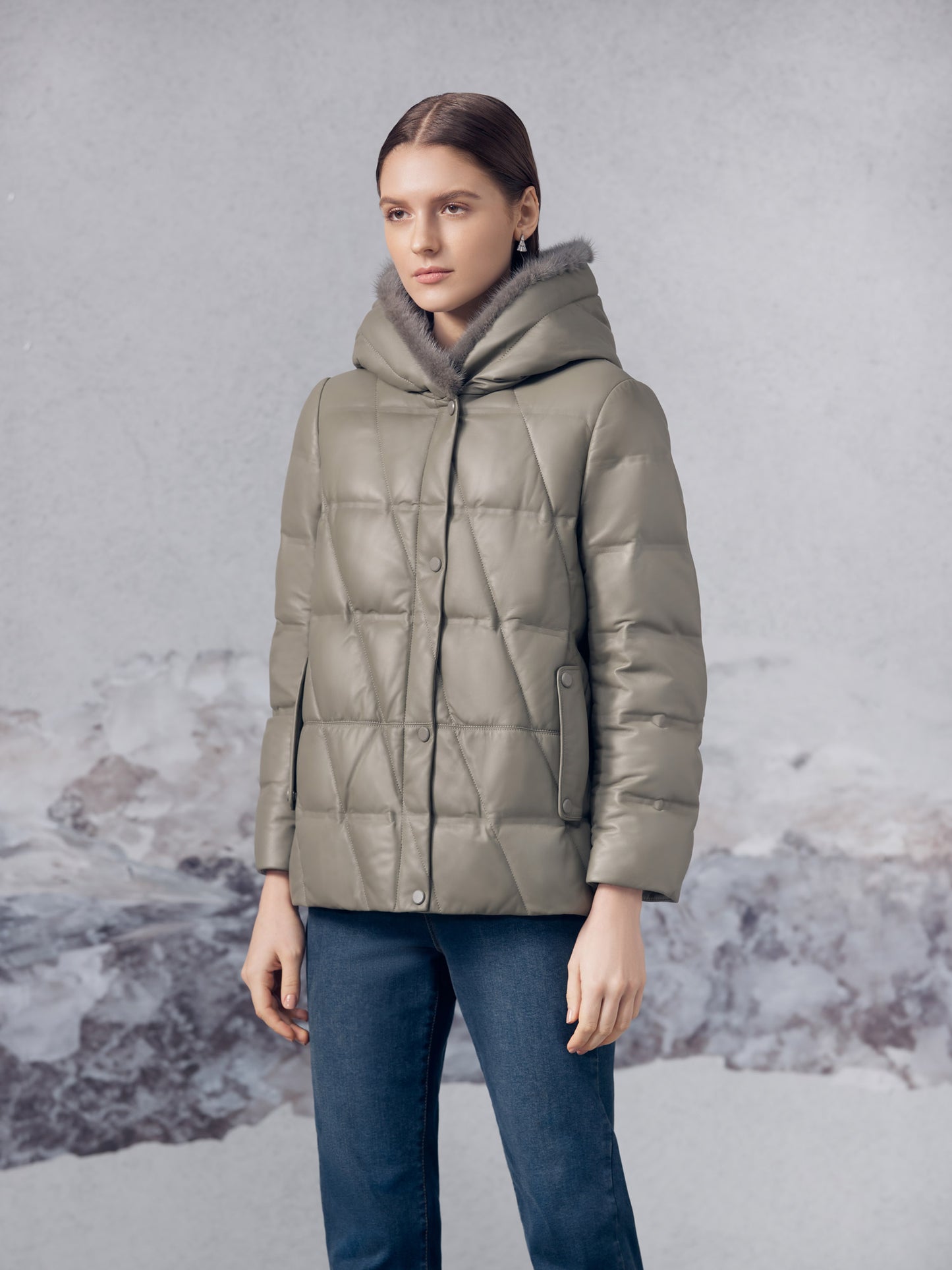 貂毛小羊皮羽絨外套