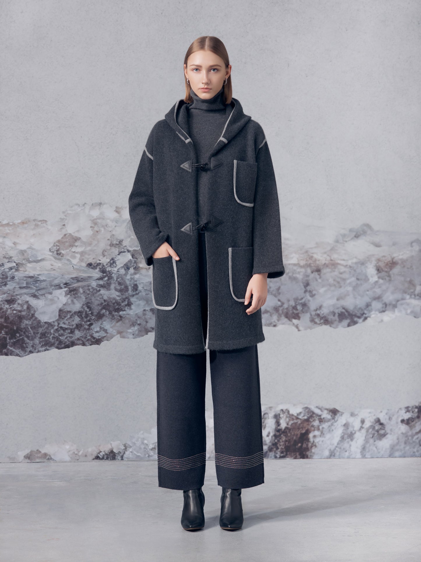 純羊絨針織大衣