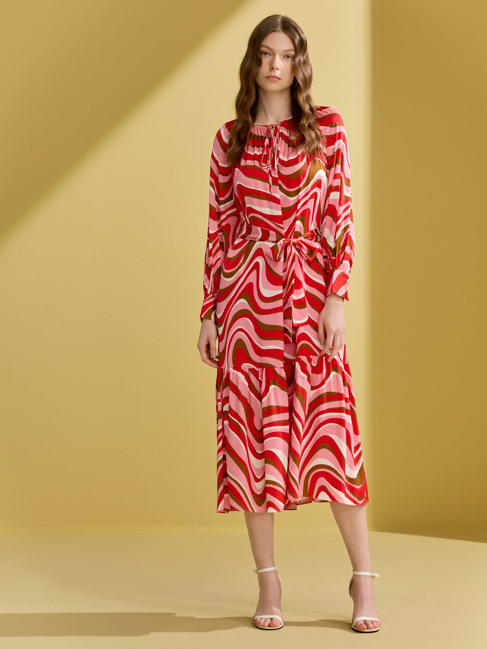 洋裝