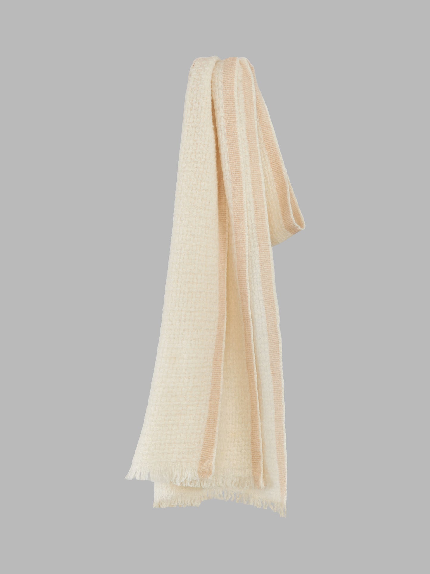 優雅織紋羊絨圍巾