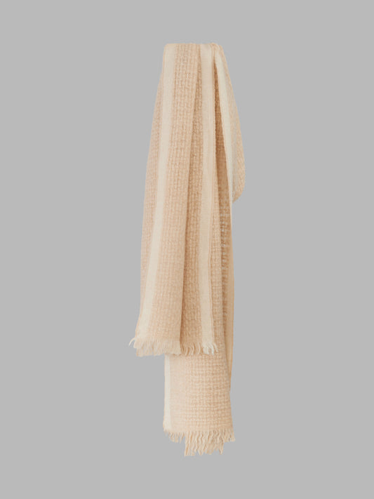 優雅織紋羊絨圍巾